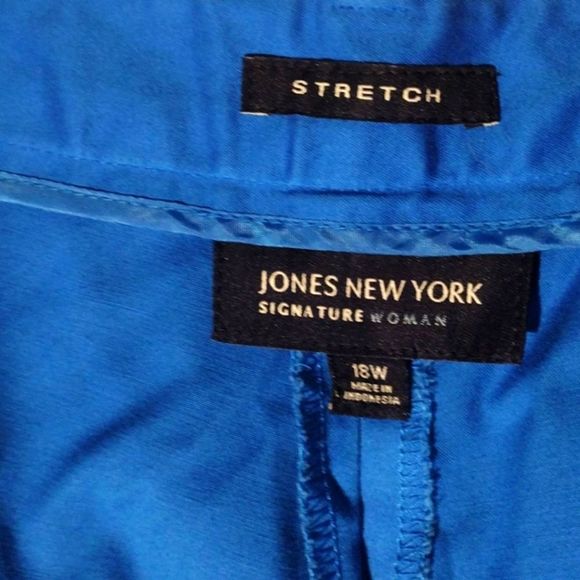 Stretch Capris Jones New York Signature Woman Blue 18W Excellent Condition - Picture 4 of 5